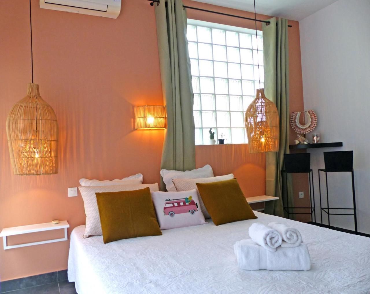 La Boheme, Residence De 5 Appartements Avec Piscine, Vue Ocean, Petite Ile Luaran gambar